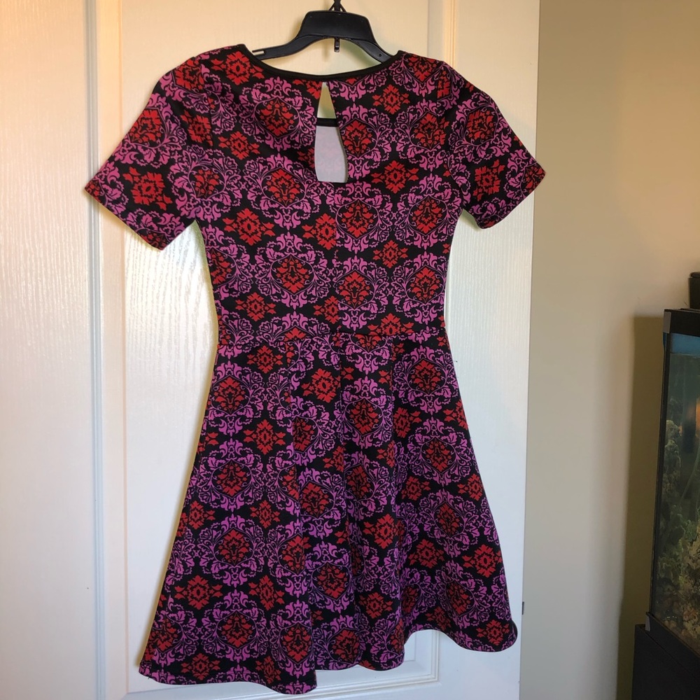 Semi-formal Print Dress - Picture 3 of 3